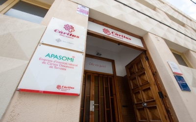 Exterior de la seu de Càritas Diocesana/ Roger Benet